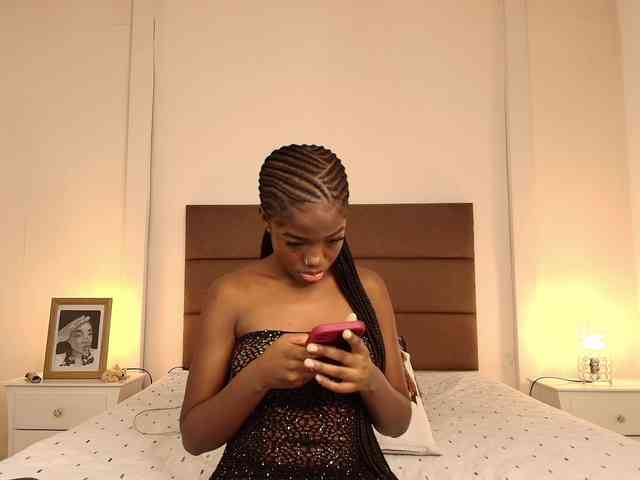 NatashaaTaylor webcam