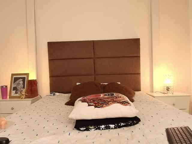 NatashaaTaylor webcam