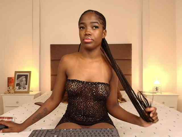 NatashaaTaylor webcam