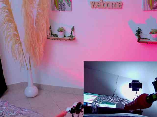 NathiMedusa webcam
