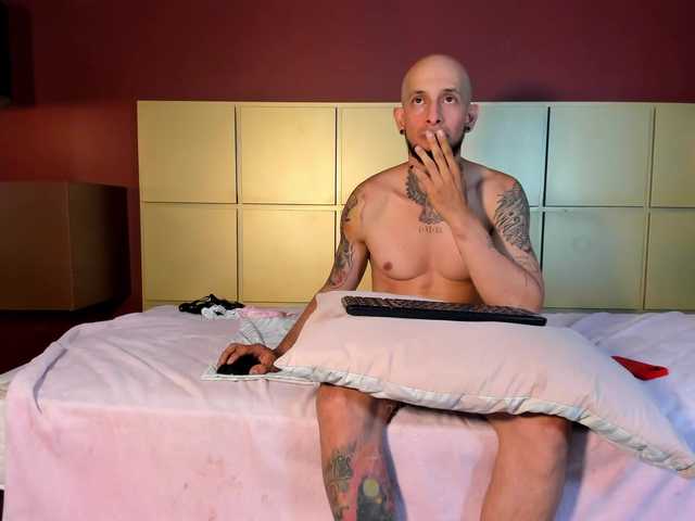 CarnalDynasty from BongaCams is Freechat