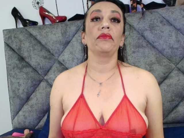 ShanteyLaurent's BongaCams show and profile