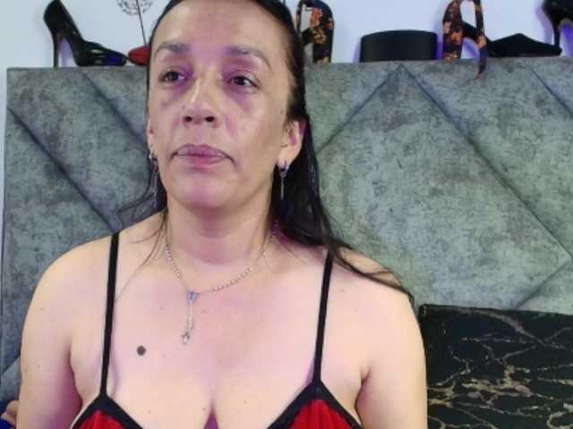 ShanteyLaurent webcam