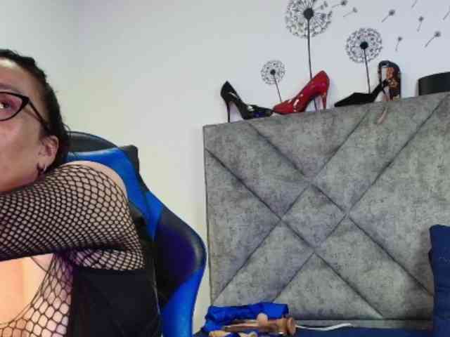 ShanteyLaurent webcam