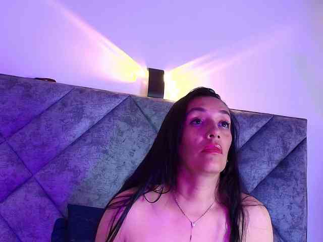 ShanteyLaurent webcam