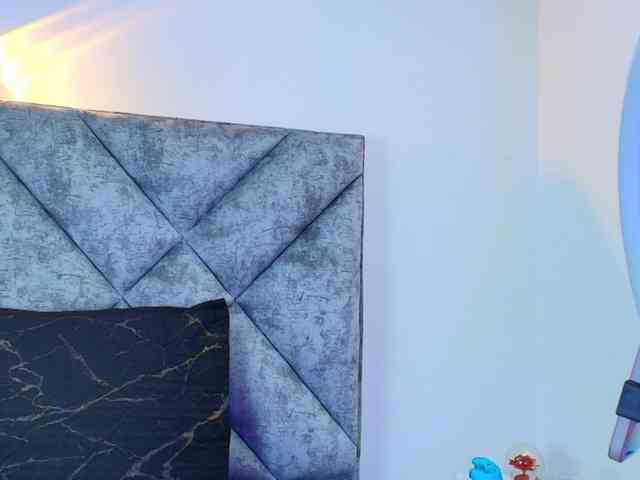 ShanteyLaurent webcam