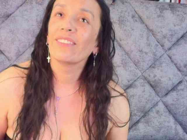 ShanteyLaurent webcam