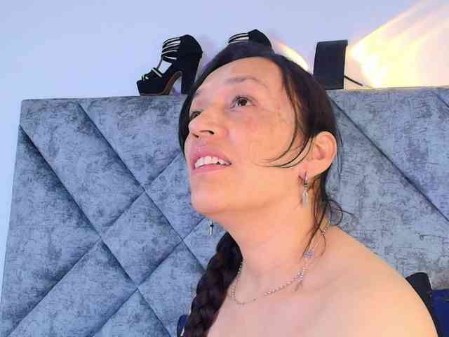 ShanteyLaurent webcam