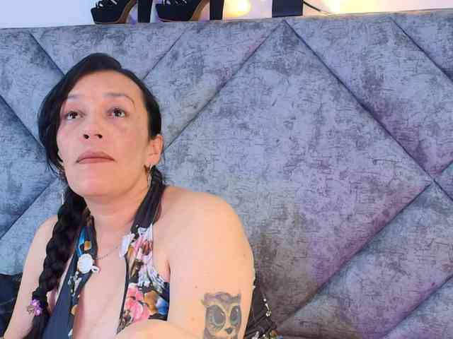 ShanteyLaurent webcam