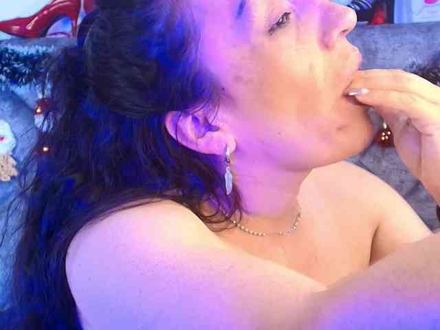 ShanteyLaurent ShanteyLaurent