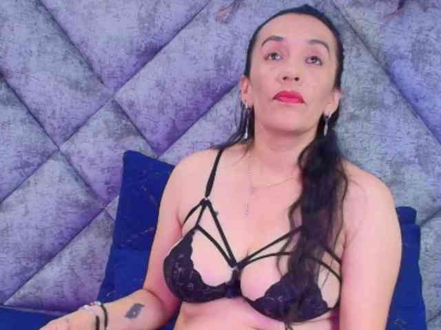 ShanteyLaurent webcam