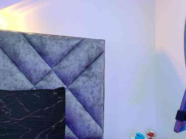 ShanteyLaurent webcam