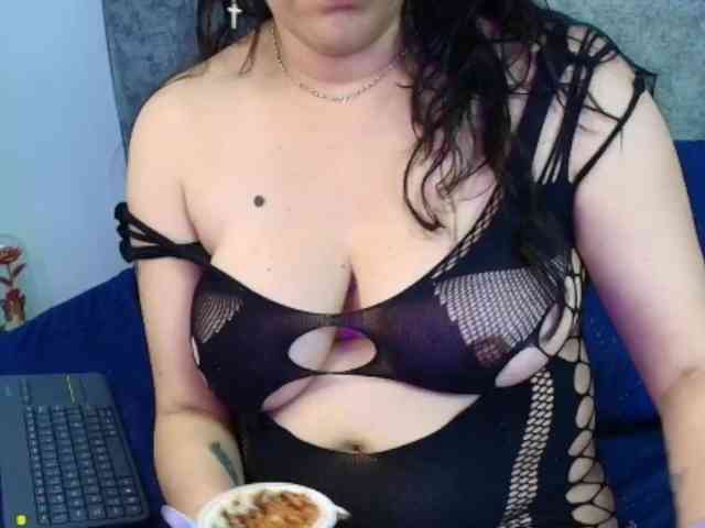 ShanteyLaurent webcam