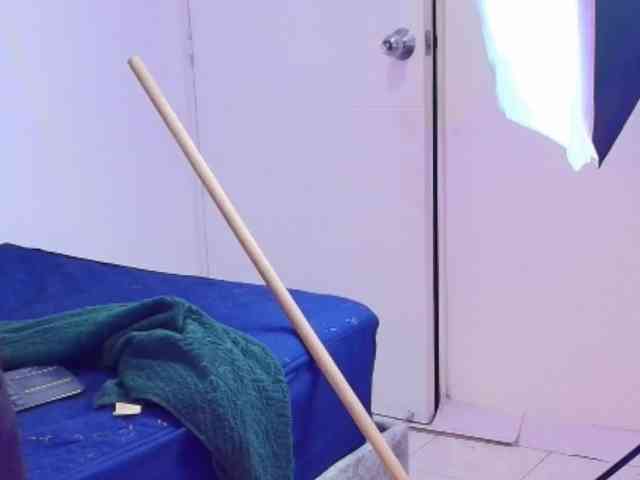 ShanteyLaurent webcam