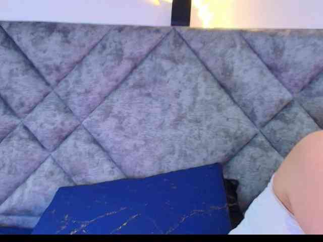 ShanteyLaurent webcam