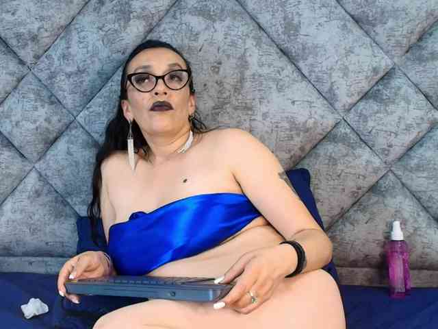 ShanteyLaurent webcam