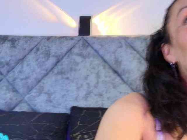 ShanteyLaurent webcam