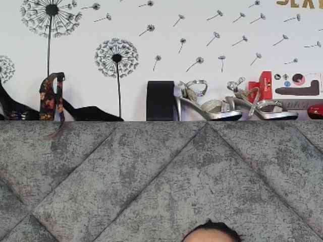 ShanteyLaurent webcam