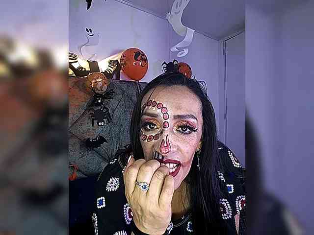 ShanteyLaurent webcam