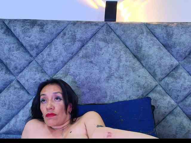 ShanteyLaurent webcam