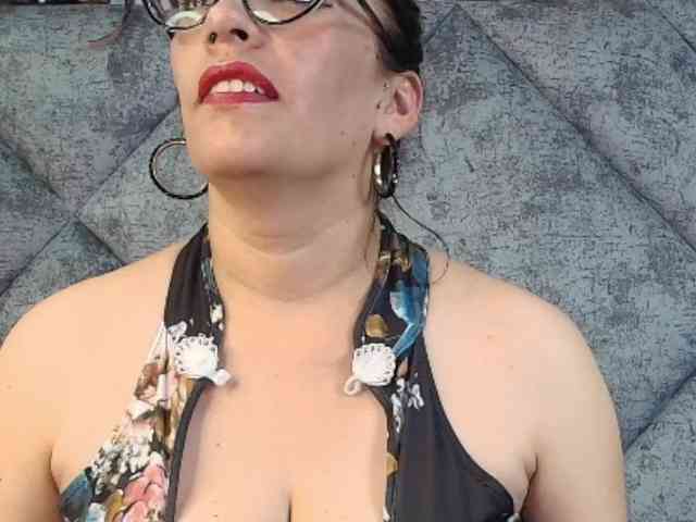 ShanteyLaurent webcam