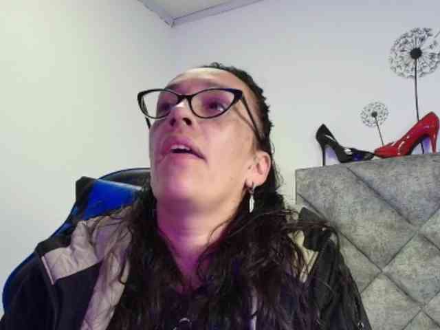 ShanteyLaurent webcam