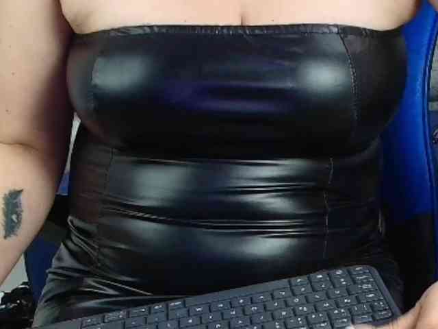 ShanteyLaurent webcam