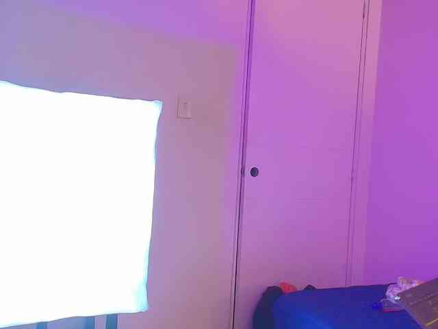 ShanteyLaurent webcam