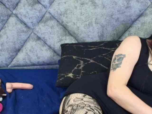 ShanteyLaurent webcam