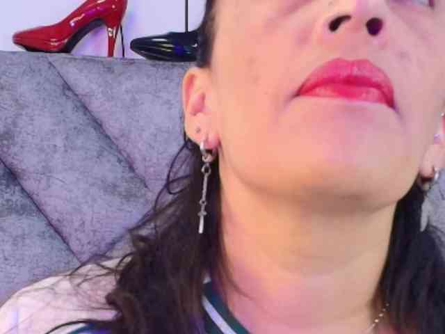 ShanteyLaurent webcam