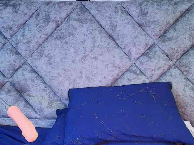 ShanteyLaurent webcam