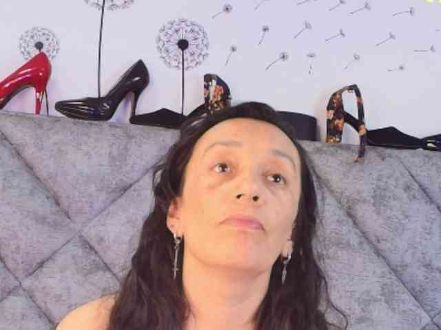 ShanteyLaurent webcam