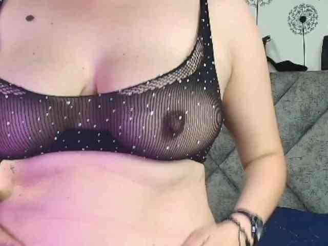 ShanteyLaurent webcam