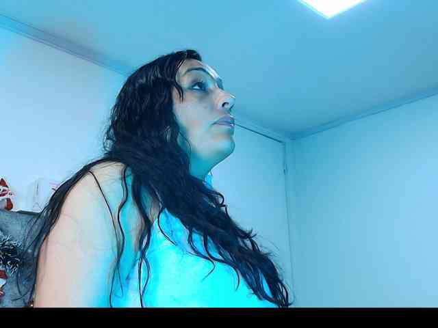 ShanteyLaurent ShanteyLaurent