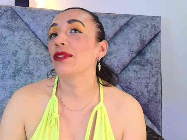 ShanteyLaurent webcam