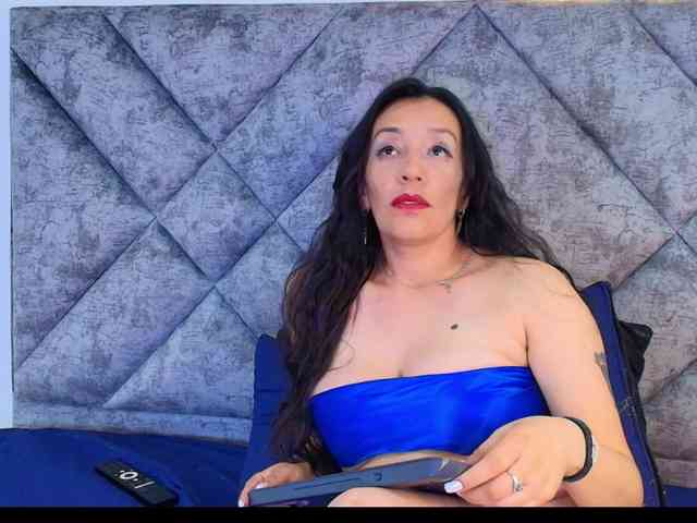 ShanteyLaurent webcam