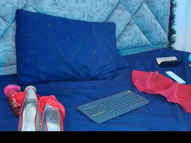 ShanteyLaurent ShanteyLaurent