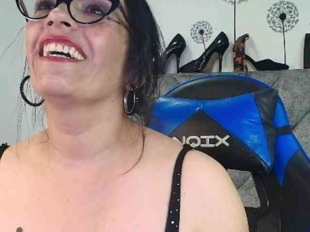 ShanteyLaurent webcam