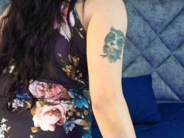 ShanteyLaurent webcam