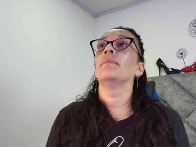 ShanteyLaurent webcam