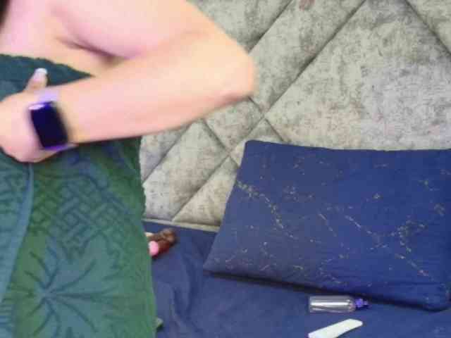 ShanteyLaurent webcam