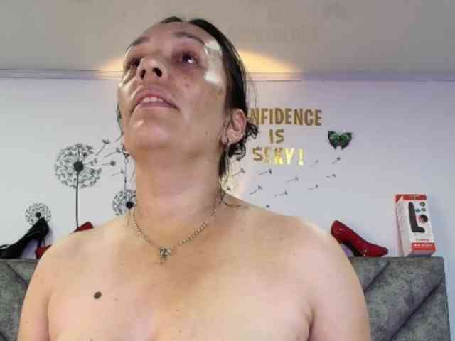 ShanteyLaurent webcam