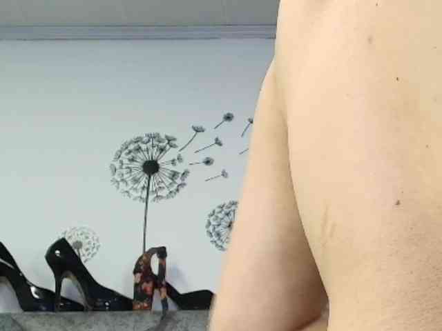 ShanteyLaurent webcam