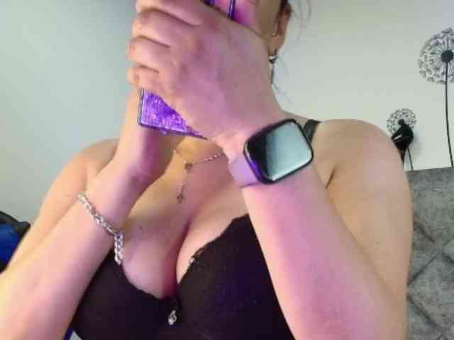 ShanteyLaurent webcam