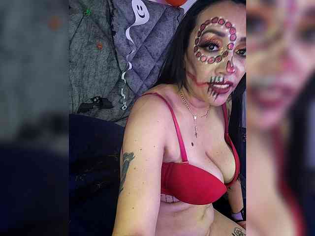 ShanteyLaurent webcam