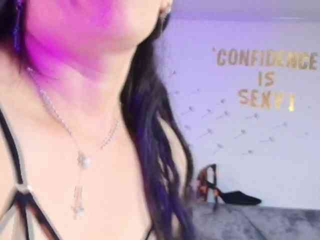 ShanteyLaurent webcam