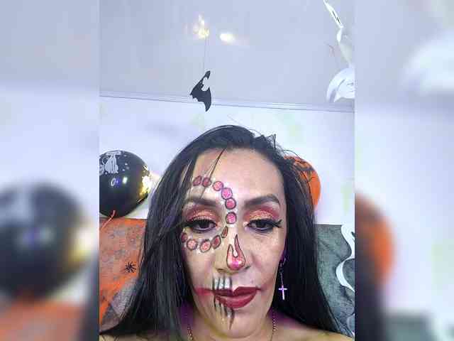 ShanteyLaurent webcam