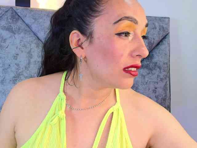 ShanteyLaurent webcam