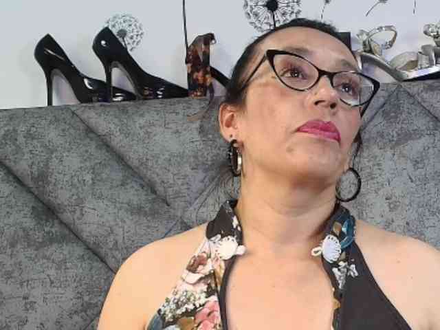 ShanteyLaurent webcam