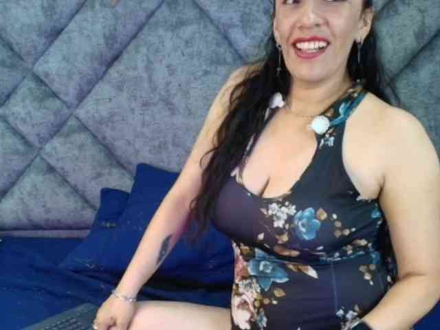 ShanteyLaurent webcam